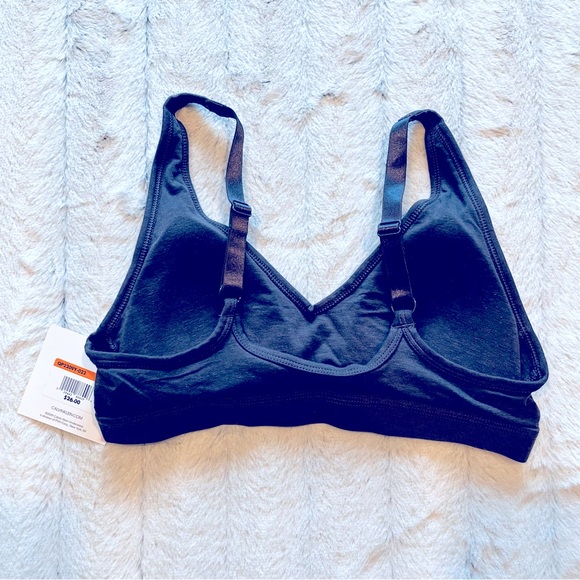 Calvin Klein The Ultimate Comfort Lighty Lined Bralette - Picture 3 of 6